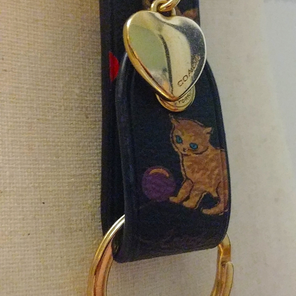 Coach Kitty with Yarn Print Keychain with Cat Collar Heart Charm Rare!